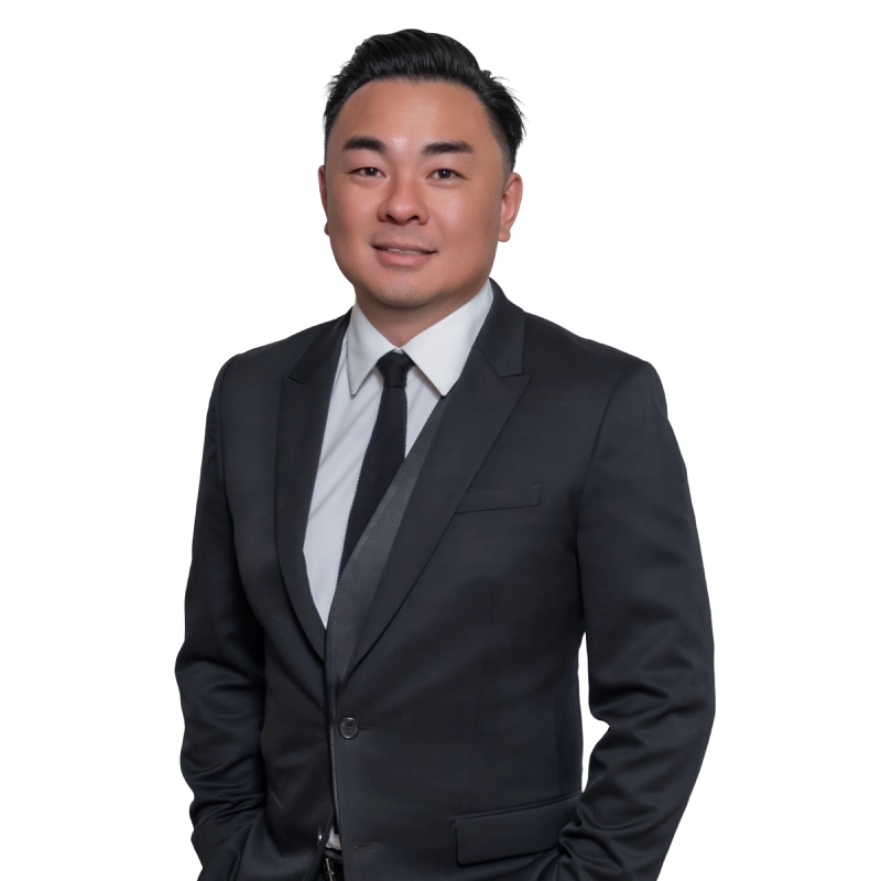 Oscar Leong