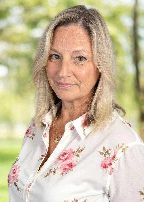Tracey Myren